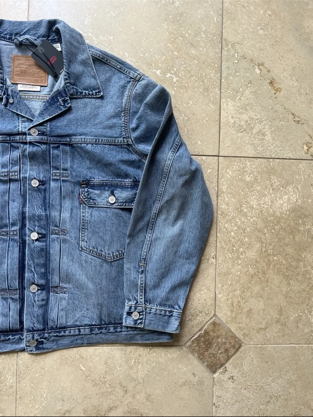 Levi's Premium Type 2 Denim Trucker Jacket Retro Size XL BNWT
